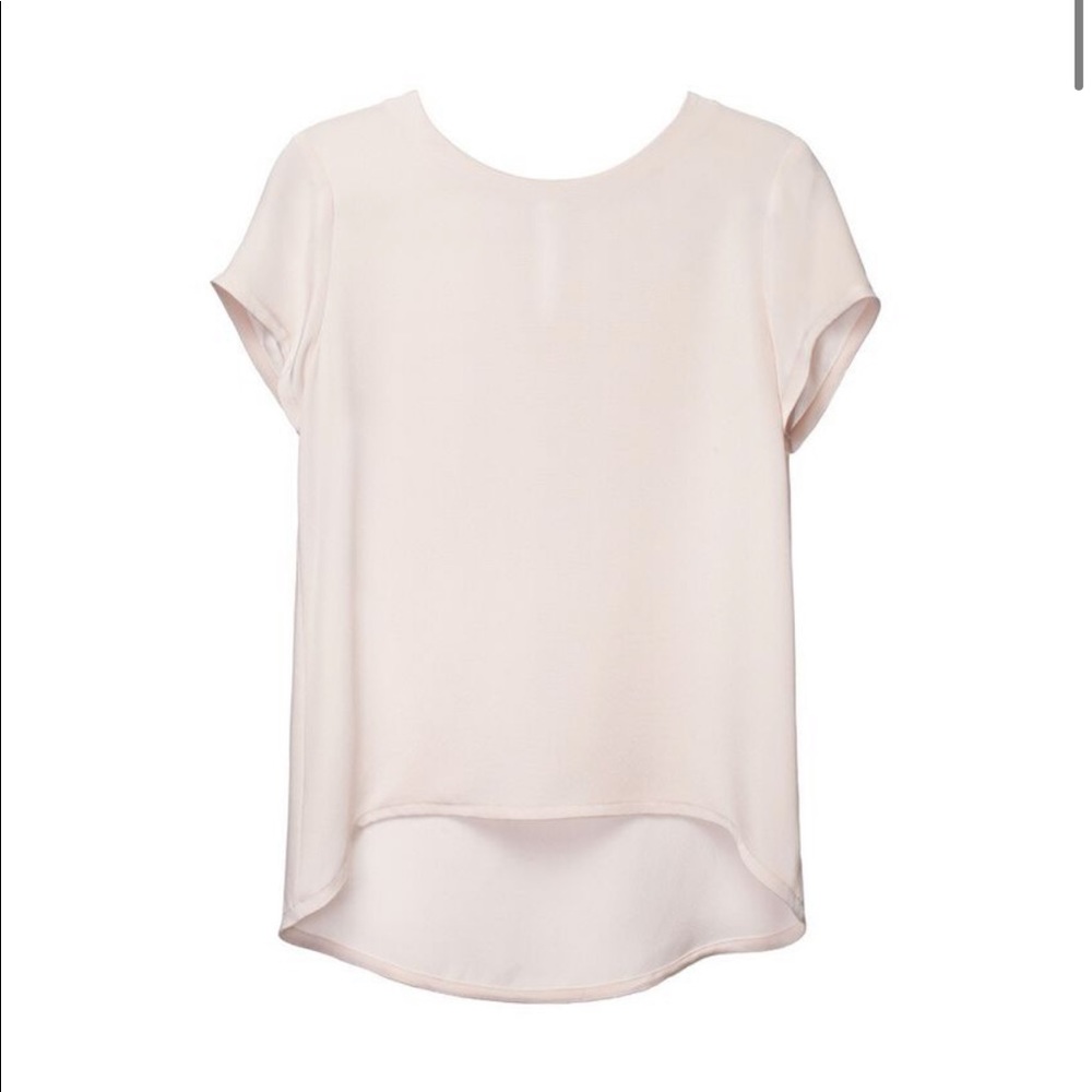 Pink silk T-shirt. Cuyana. Size xs
